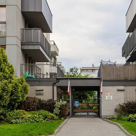 Wilanow Charming With Free Parking By Renters * ワルシャワ